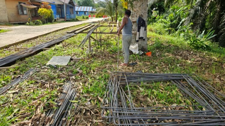 Jembatan Beton Seludau dan Sesayap Hilir Kembali Dikerjakan, Pembesian Mulai Dilakukan